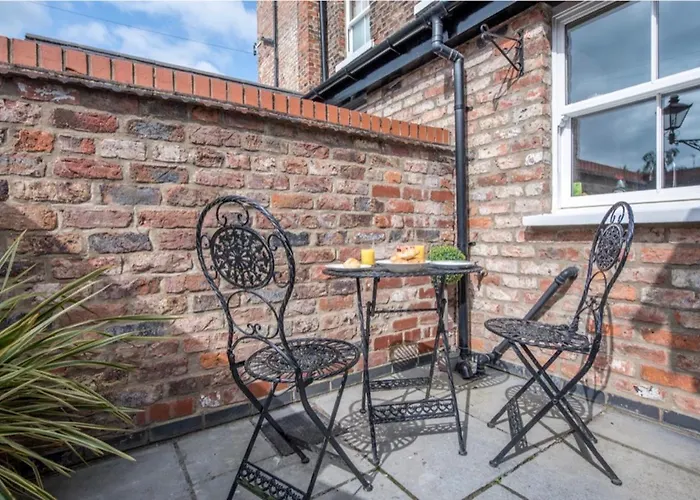 Spencer House & 107 & 109 Nunnery Lane Сasa de vacaciones